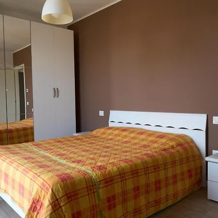 Nico Per Famiglie-lido Di Jesolo-piazza Trieste Appartamento
