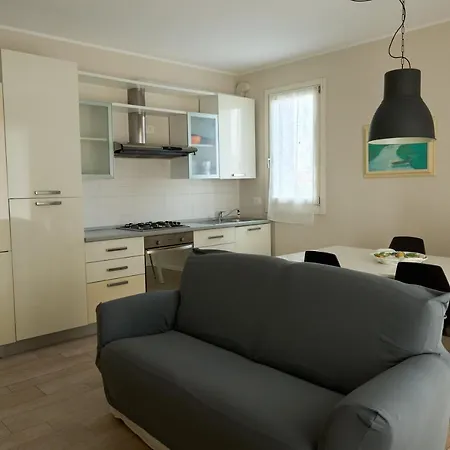 Nico Per Famiglie-lido Di Jesolo-piazza Trieste Appartamento
